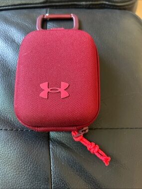 Under Armour Red Compact Zip Case with Carabiner